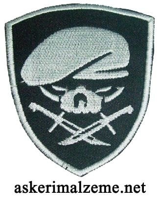 Komando Kurt Çekmaster Bordo Bere Kol Arması Beyaz Nakış İşleme Model